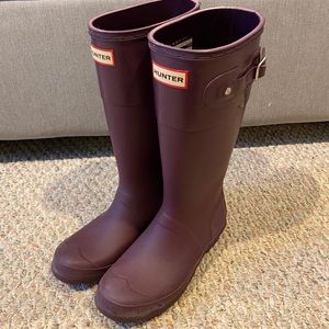 Hunter Big Kid’s Original Mid-Calf Rain Boots